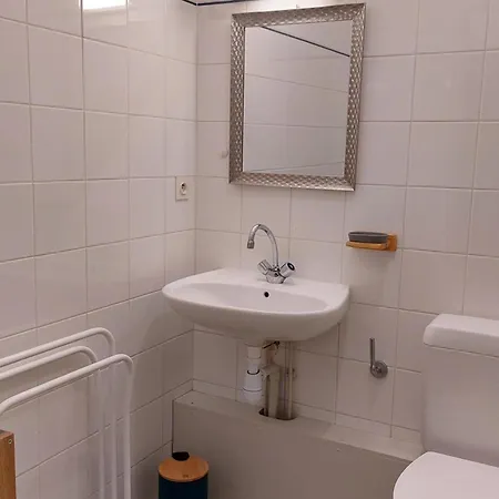 Apartment Au Coeur De Pour 2 Personnes - Fr-1-551-78 *